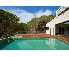 Villa con vistas al mar en Cala Canyelles, Lloret de Mar