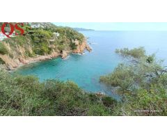 Villa con acceso privado a la cala en urbanización Sant Francesc, Blanes