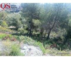 Terreno con vistas al mar y montaña en  urbanización Los Jardines, Cunit