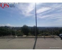 Terreno con vistas al mar y montaña en  urbanización Los Jardines, Cunit