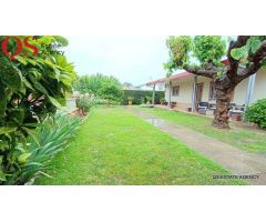 Casa con piscina y zona verde en urbanización Agora Parc, Tordera