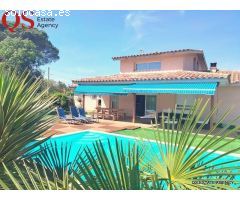 Casa en urbanización Llac del Cigne, Caldes de Malavella