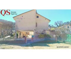 Casa con piscina en la Urbanización Riuclar de Massanes