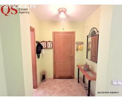 Casa con piscina en Cunit residencial
