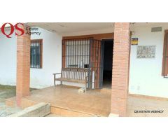 Casa con piscina en la urbanización Can Fornaca, Riudarenes