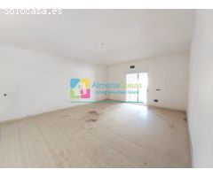 Villa en Venta en Arboleas, Almería