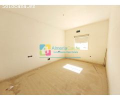 Villa en Venta en Arboleas, Almería