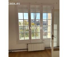 Piso con 3hab y Gran Potencial para Renovar en Gracia