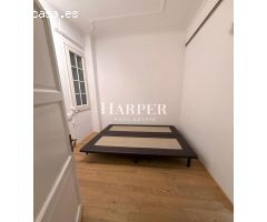 Piso con 3hab y Gran Potencial para Renovar en Gracia