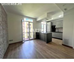 Piso luminoso y renovado de 2 habitaciones en Eixample