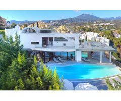 Preciosa villa de lujo en Nueva Andalucía Marbella