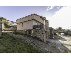 Casa a la urb. del Serrat (Castellnou de Bages)
