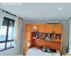 Chalet en Venta en Alcalá de Guadaira, Sevilla