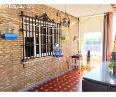 Chalet en Venta en Los Carmonas, Sevilla