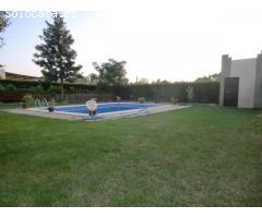 Chalet en Venta en Marchena, Sevilla