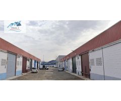 Venta de Nave Industrial en Alcalá de Guadaíra - Sevilla