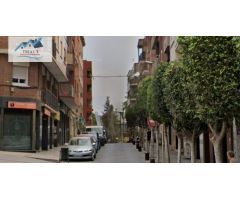 Venta Piso en Cornella de Llobregat - Barcelona