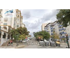 Venta Local Comercial en Estepona - Málaga