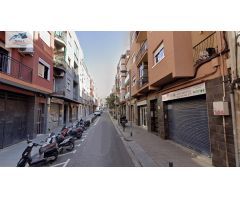 Venta piso en Santa Coloma de Gramenet (Barcelona)