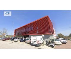 Venta local en Salteras (Sevilla)