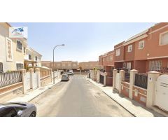 Venta adosado en Huercal de Almería (Almería)