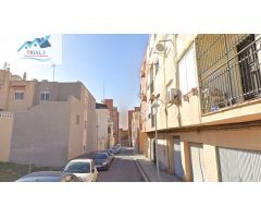 Venta piso en Almería