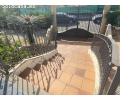 Chalet en Venta en Godelleta, Valencia