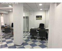 Local comercial en Alquiler en Valencia de las Torres, Valencia