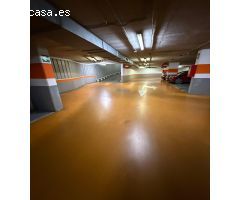 Garaje en Venta en Valencia de las Torres, Valencia