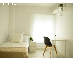 Piso en Venta en Valencia de las Torres, Valencia