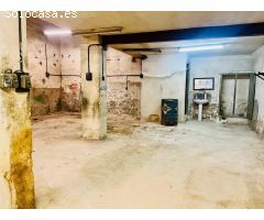 Almacen en Venta en Elche de la Sierra, Alicante