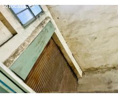 Almacen en Venta en Elche de la Sierra, Alicante