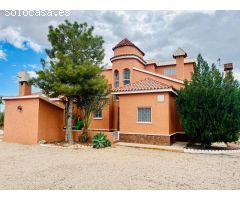 EL CHALET DE TU VIDA EN PEÑA LAS ÁGUILAS