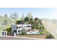 Villa en Primera Línea de Golf en Venta en Calahonda, Mijas