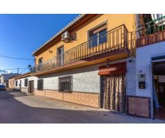 Casa con 2 Viviendas
