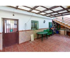 Casa con 2 Viviendas