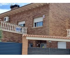 OPORTUNIDAD CHALET  PAREADO  EN ZONA RESIENCIAL DE MORA D´EBRE