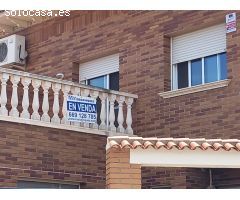 OPORTUNIDAD CHALET  PAREADO  EN ZONA RESIENCIAL DE MORA D´EBRE