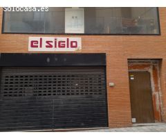 OPORTUNIDAD LOCAL COMERCIAL EN ZONA CENTRICA DE MORA D´EBRE