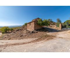 Cortijo en Venta en La Peza, Granada