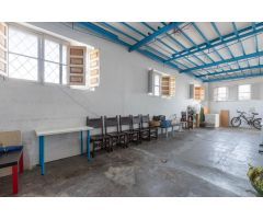 ¡¡ESTUPENDA FINCA RUSTICA PARA EXPLOTACION INDUSTRIAL CON GRAN CASA!!