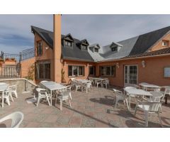 CHALET-RESTAURANTE EN VENTA CON 2000M2 DE PARCELA EN CUMBRES VERDES