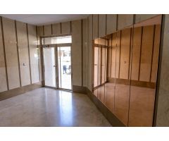 Amplio piso en Avda Buenos Aires de Guadix