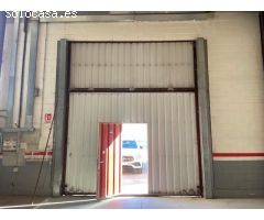 EN ALQUILER NAVE INDUSTRIAL DE 950M2