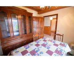 SE VENDE CASA CON GRAN FINCA PARA ENTRAR A VIVIR EN TRABADA LUGO (BARRIO O PARLADOIRO)