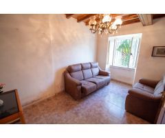 SE VENDE CASA CON GRAN FINCA PARA ENTRAR A VIVIR EN TRABADA LUGO (BARRIO O PARLADOIRO)