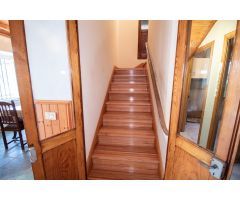 SE VENDE CASA CON GRAN FINCA PARA ENTRAR A VIVIR EN TRABADA LUGO (BARRIO O PARLADOIRO)