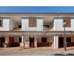 Casa en Venta en Guardia De Jaen (La), Jaén