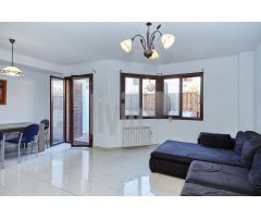 Casa en Venta en Guardia De Jaen (La), Jaén