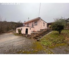 CASA CON FINCA EN RIEGO DE AMBROS, CAMINO DE SANTIAGO.